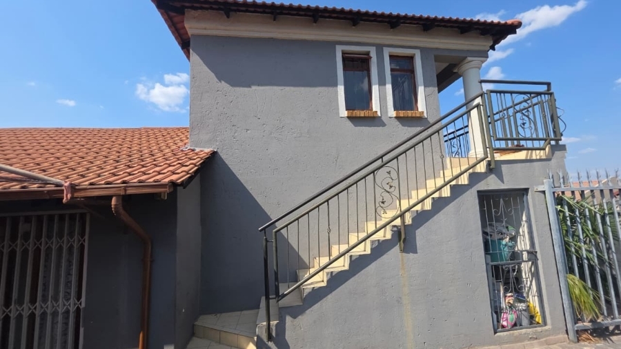 4 Bedroom Property for Sale in Tlhabane West North West
